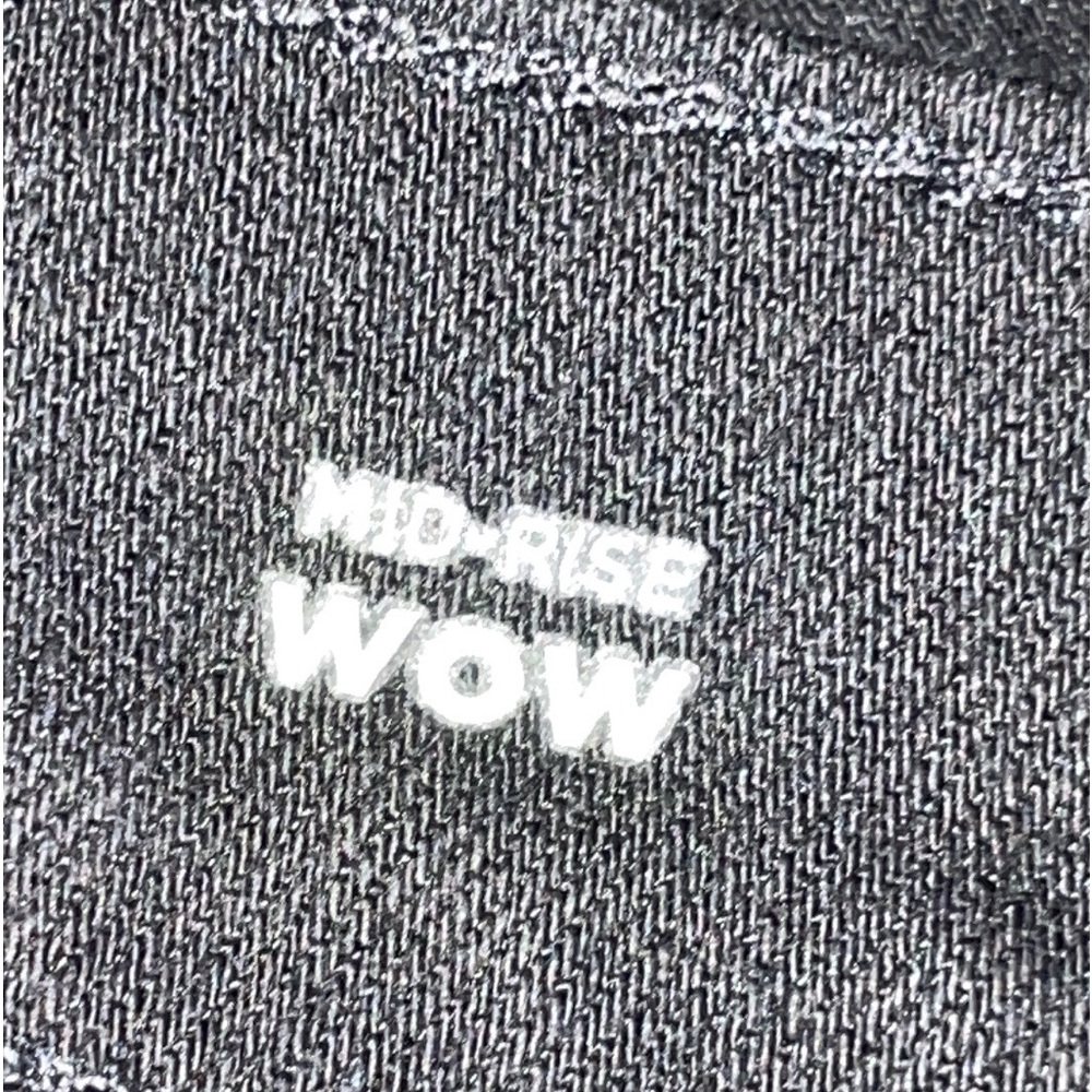NEW Old Navy Mid-Rise Wow Black-Wash Jean Shorts  Women  5"  inseam SIZE  8 - Picture 12 of 17